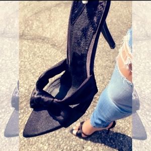 NIB Black satin heels (runs small (1.5-2" difference pls read)